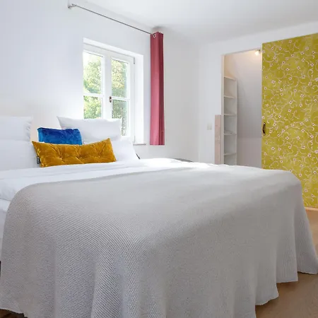 Hotel Hezelhof Dinkelsbuehl