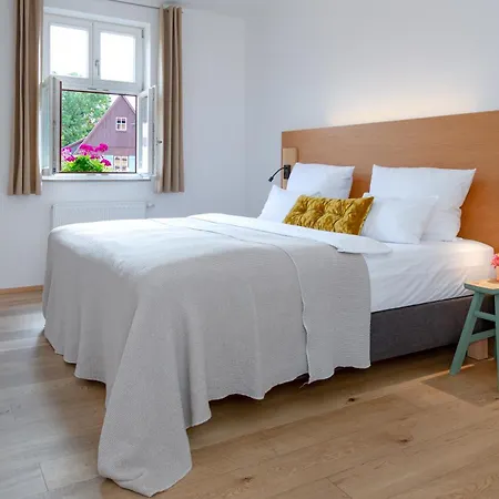 Hotell Hezelhof 4*