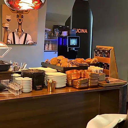 Hezelhof Hotel 4*